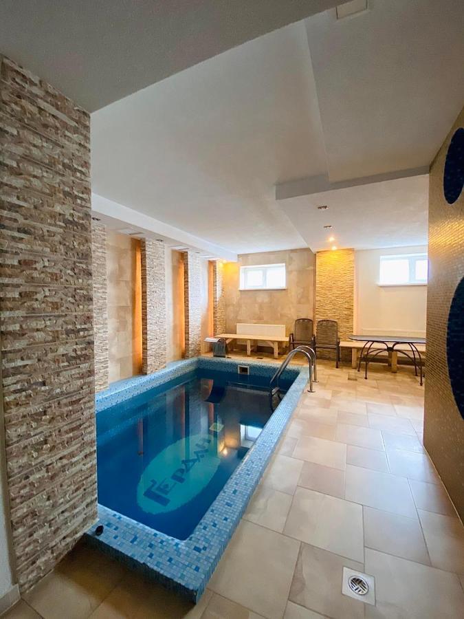 Gerdan Hotel Yaremtche Extérieur photo